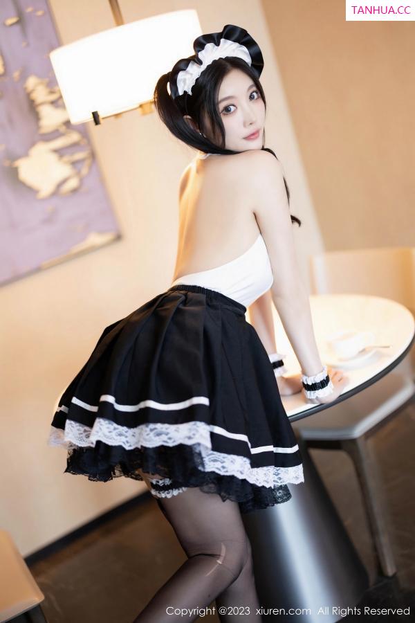 杨晨晨 sugar小甜心CC [XiuRen]高清写真图 2023.10.31 No.7590 杨晨晨Yome 黑丝美臀第12张图片